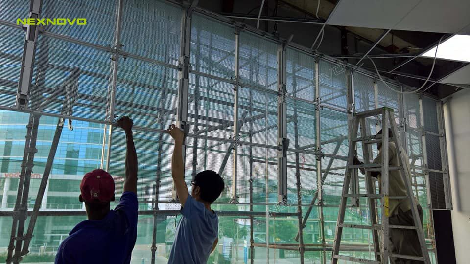 坦桑尼亚GTB银行办公室LED透明屏项目(图5)