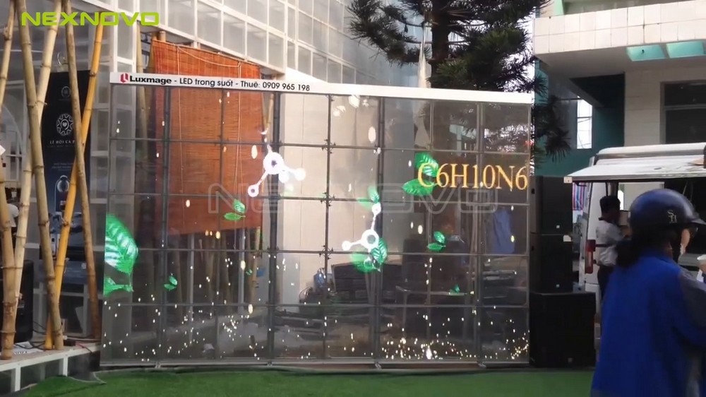 越南G7中原咖啡透明LED显示屏项目(图9)